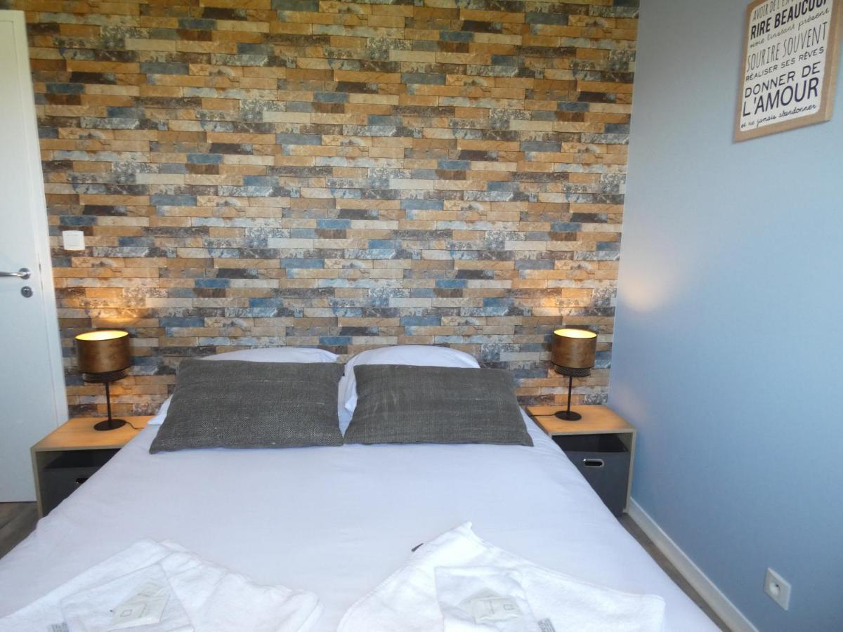 Hotel Restaurant Le Clos De L 'Ancien Pressoir Commes ภายนอก รูปภาพ